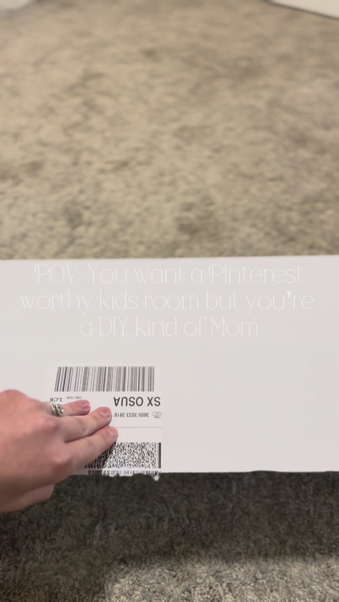 Load video: unboxing and hanging floral wallpaper 